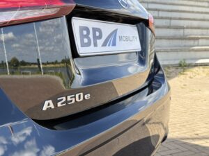 Mercedes A250e